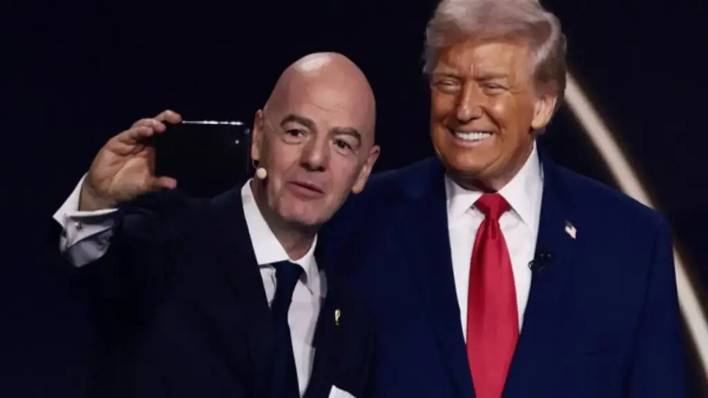 Vụ xóa thẻ đỏ tiền đạo Mỹ Balogun: Nghị sĩ châu Âu yêu cầu điều tra Chủ tịch FIFA