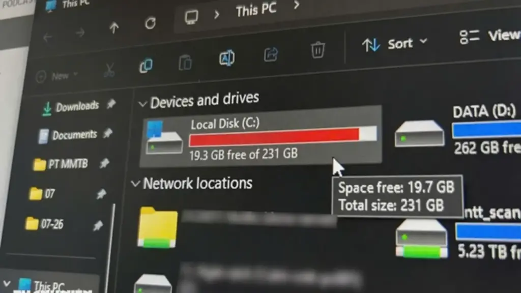 Windows 11 mắc lỗi lạ khiến ổ SSD bị 'nuốt' mất hàng trăm GB