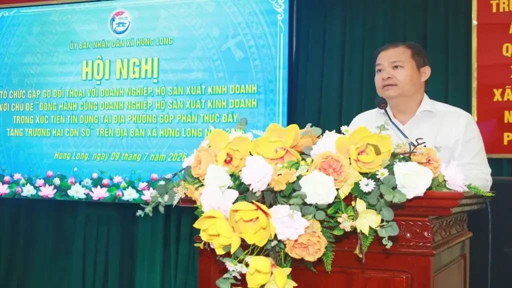 Xã Hưng Long đối thoại doanh nghiệp vì mục tiêu tăng trưởng hai con số