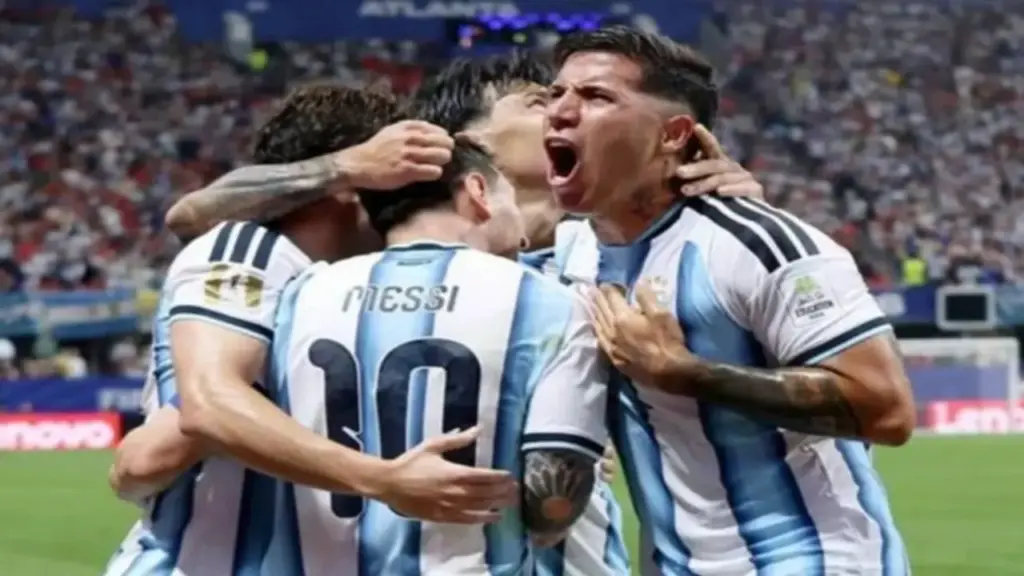 Xác định 8 đội giành vé đi tiếp và 4 cặp tứ kết World Cup 2026