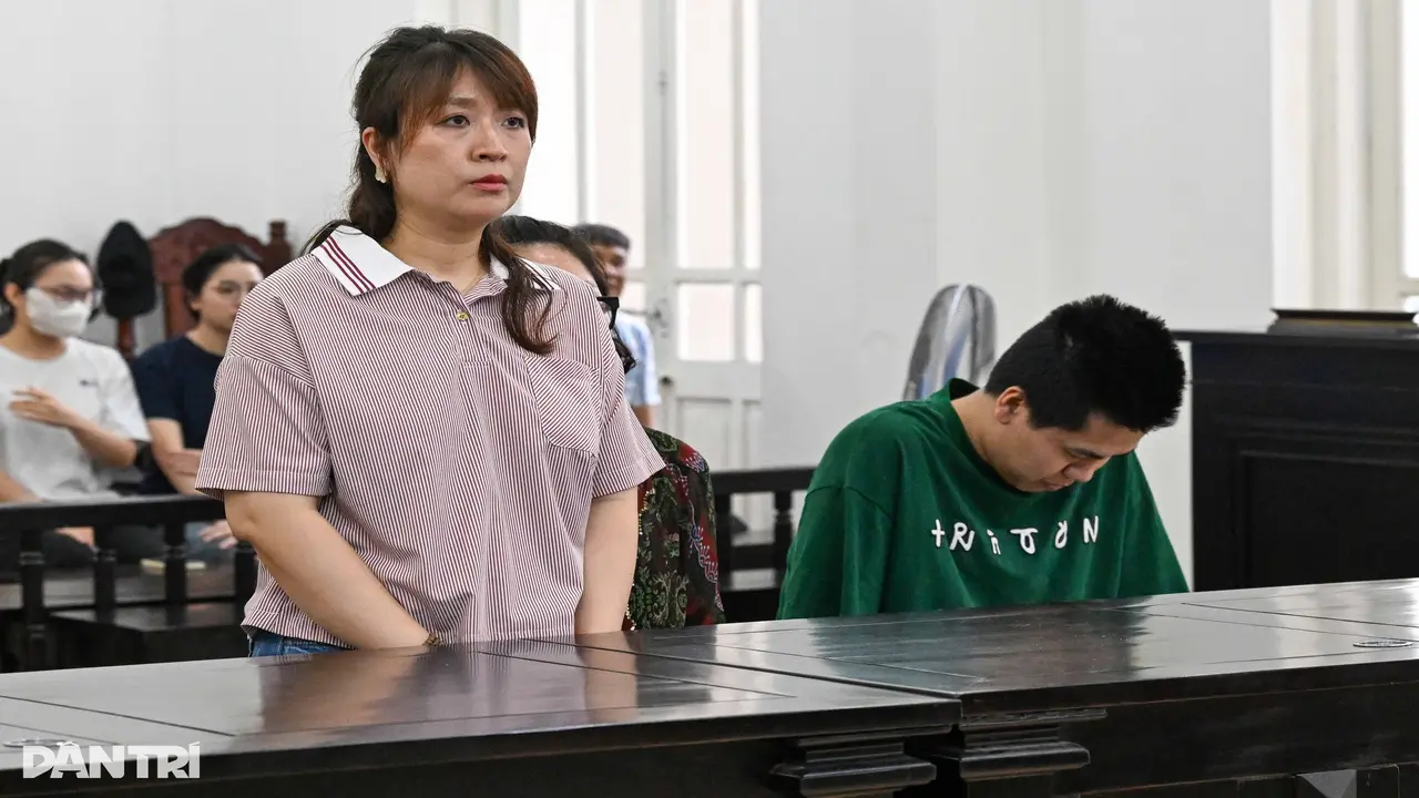 Xét xử "bà trùm" đồ hiệu bán kim cương, đồng hồ cũ, doanh thu 835 tỷ đồng