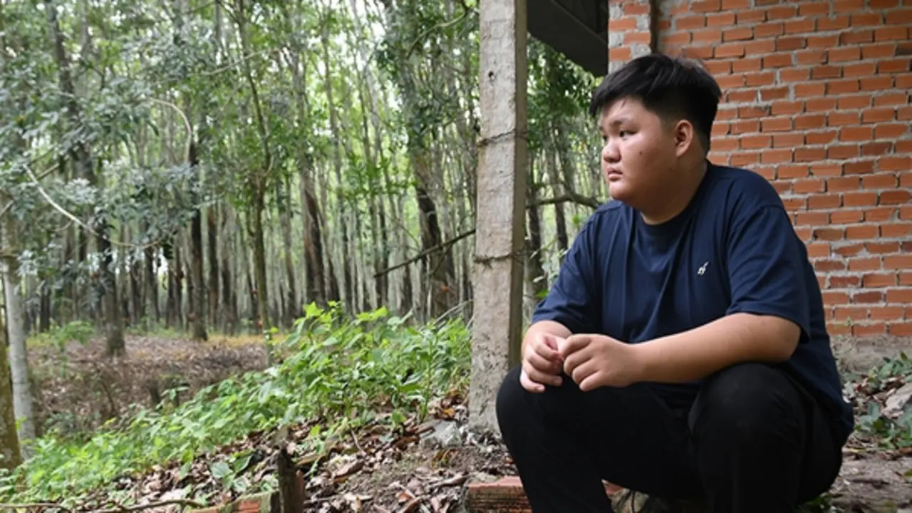 Xin cứu giúp cậu học trò mồ côi cha mẹ chỉ mong được học đại học