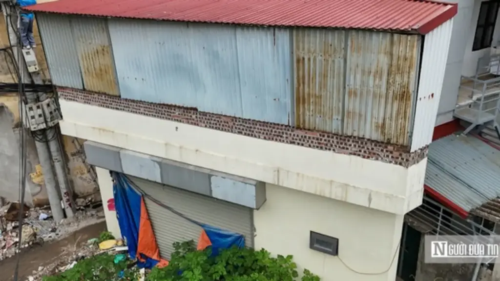 Xuất hiện loạt nhà siêu méo sau khi giải phóng mặt bằng dự án Vành đai 2,5